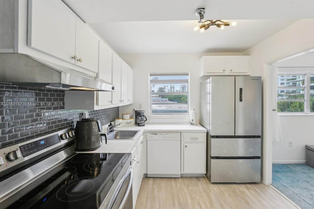 1345 West Avenue - Photo 1