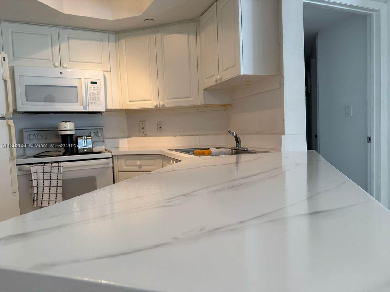 8911 Collins Ave - Photo 1