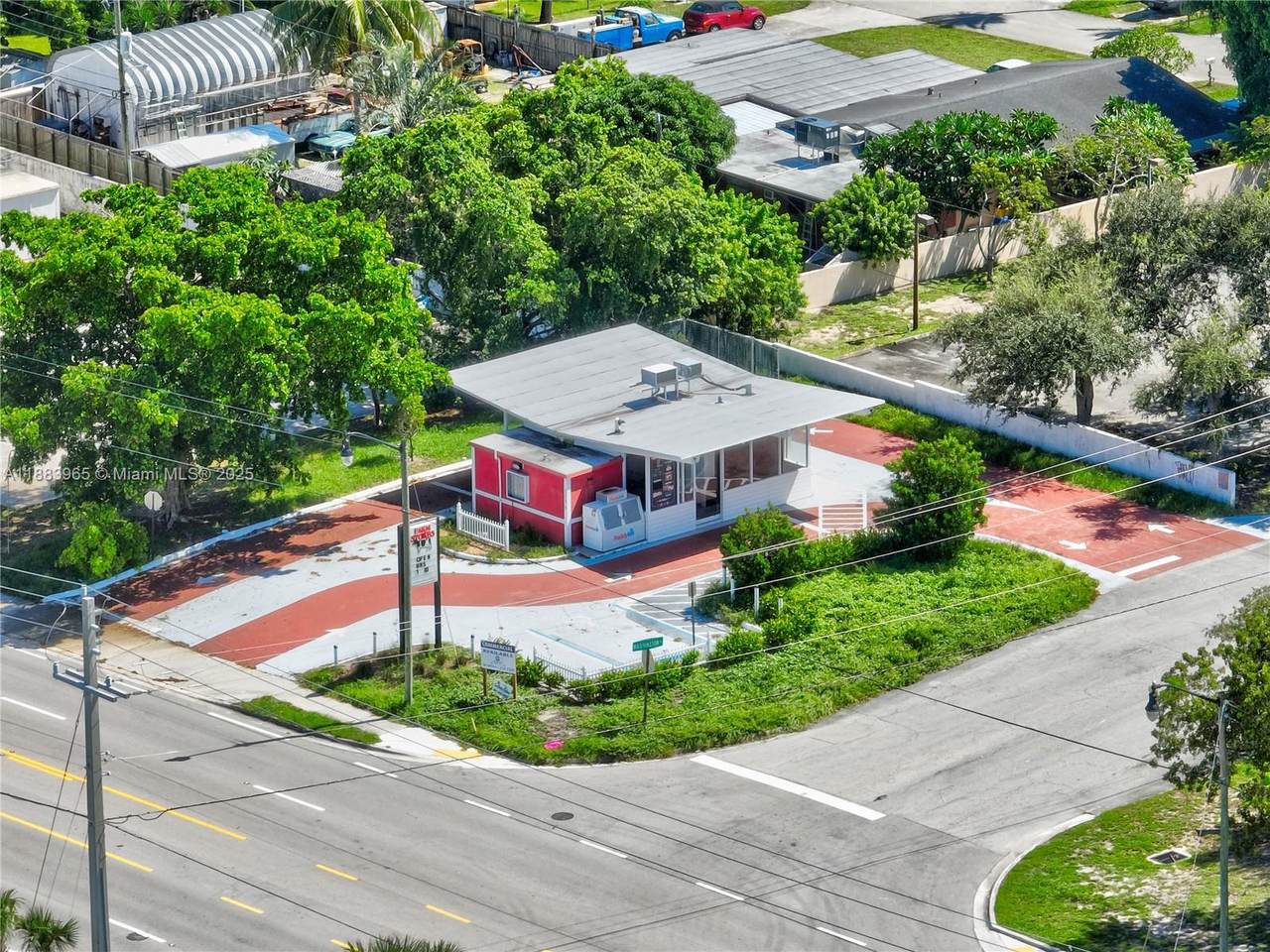 https://bt-photos.global.ssl.fastly.net/miami/1280_boomver_1_A11883965-2.jpg