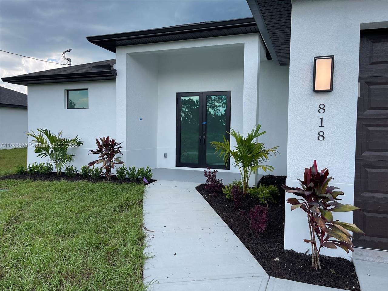 818 Anaconda Ave S - Photo 1