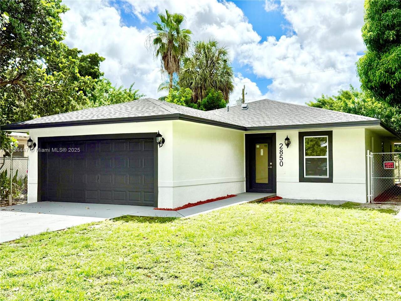 2850 12th Ct - Photo 1