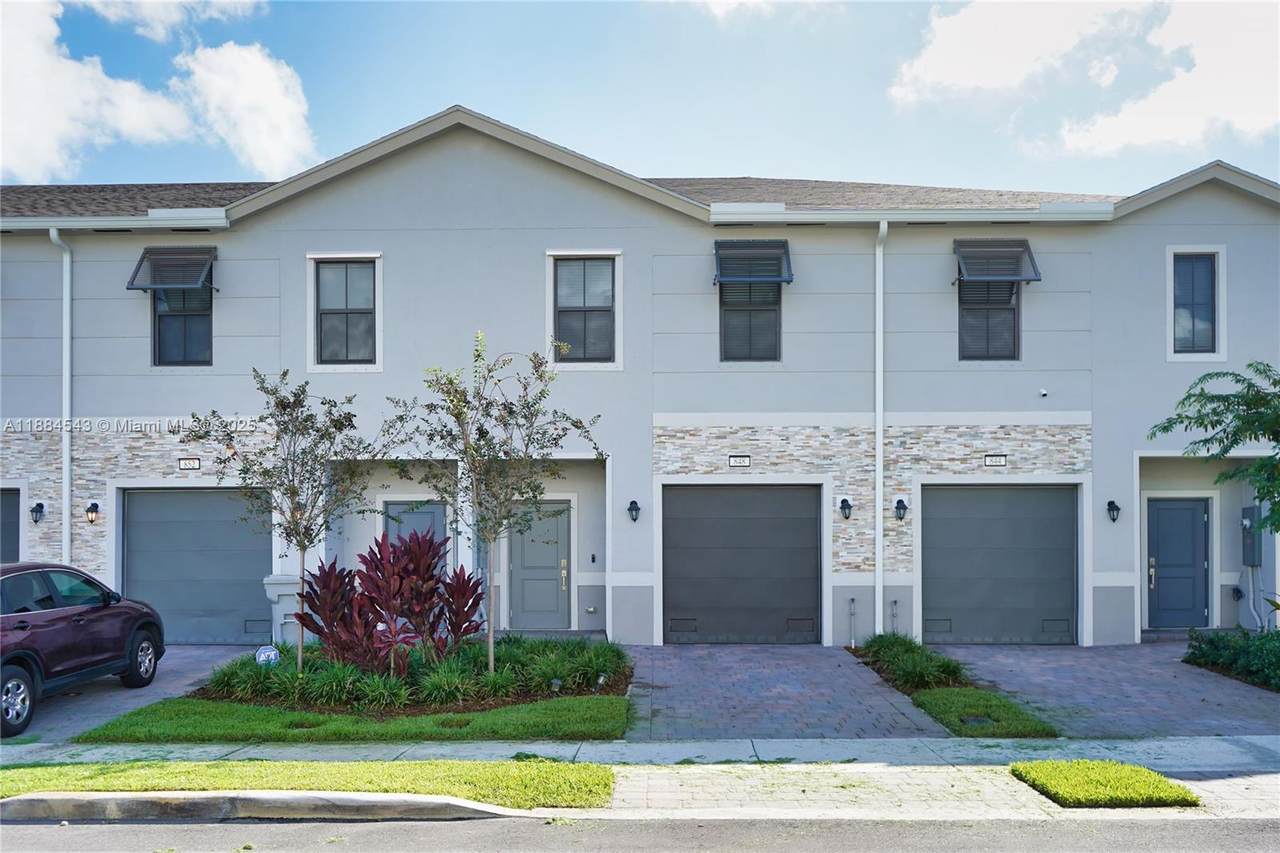 848 3rd Way - Photo 1