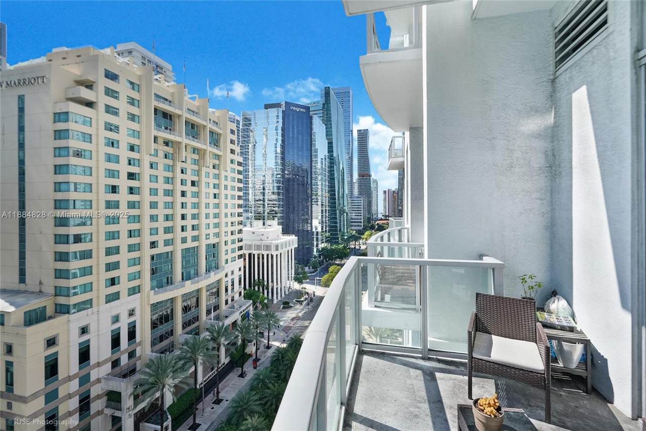1060 Brickell Ave - Photo 1