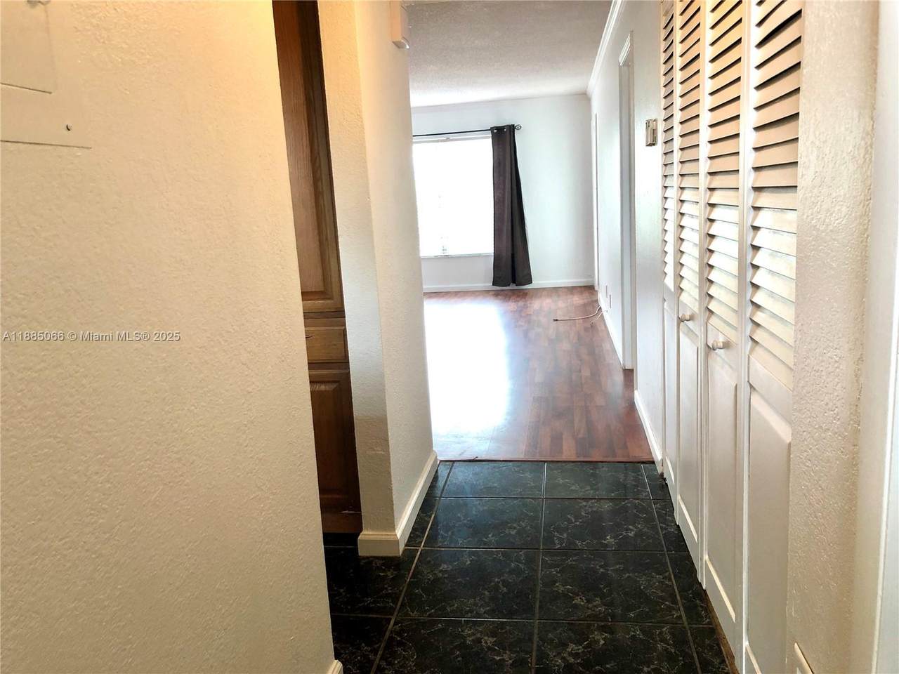 https://bt-photos.global.ssl.fastly.net/miami/1280_boomver_1_A11885066-2.jpg