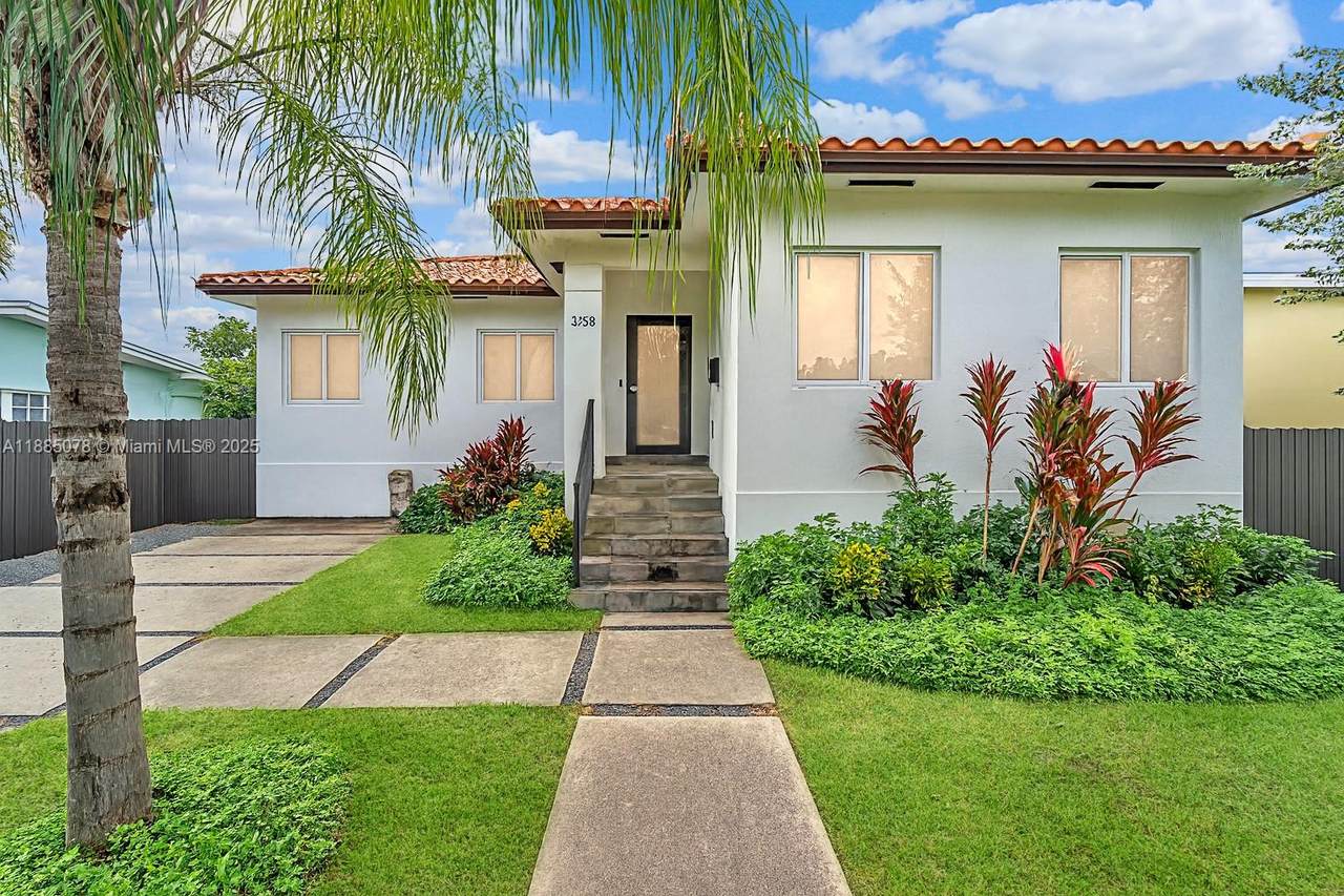 3508 19th Ter - Photo 1