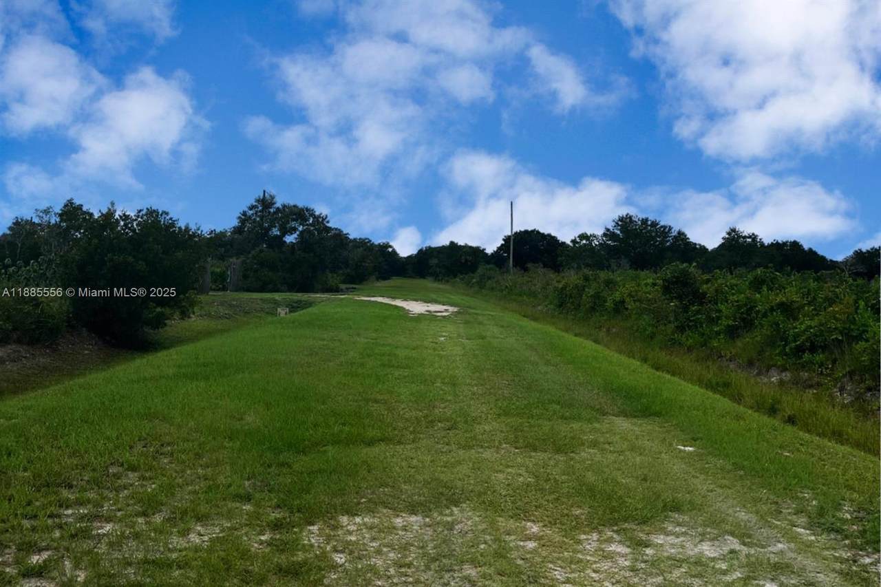 20533 250Th Street - Photo 1