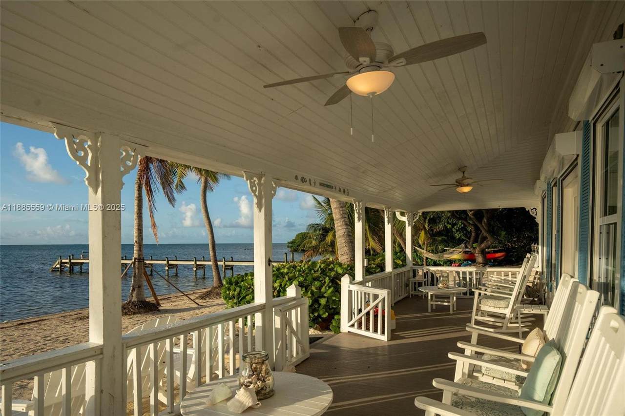 https://bt-photos.global.ssl.fastly.net/miami/1280_boomver_1_A11885559-2.jpg