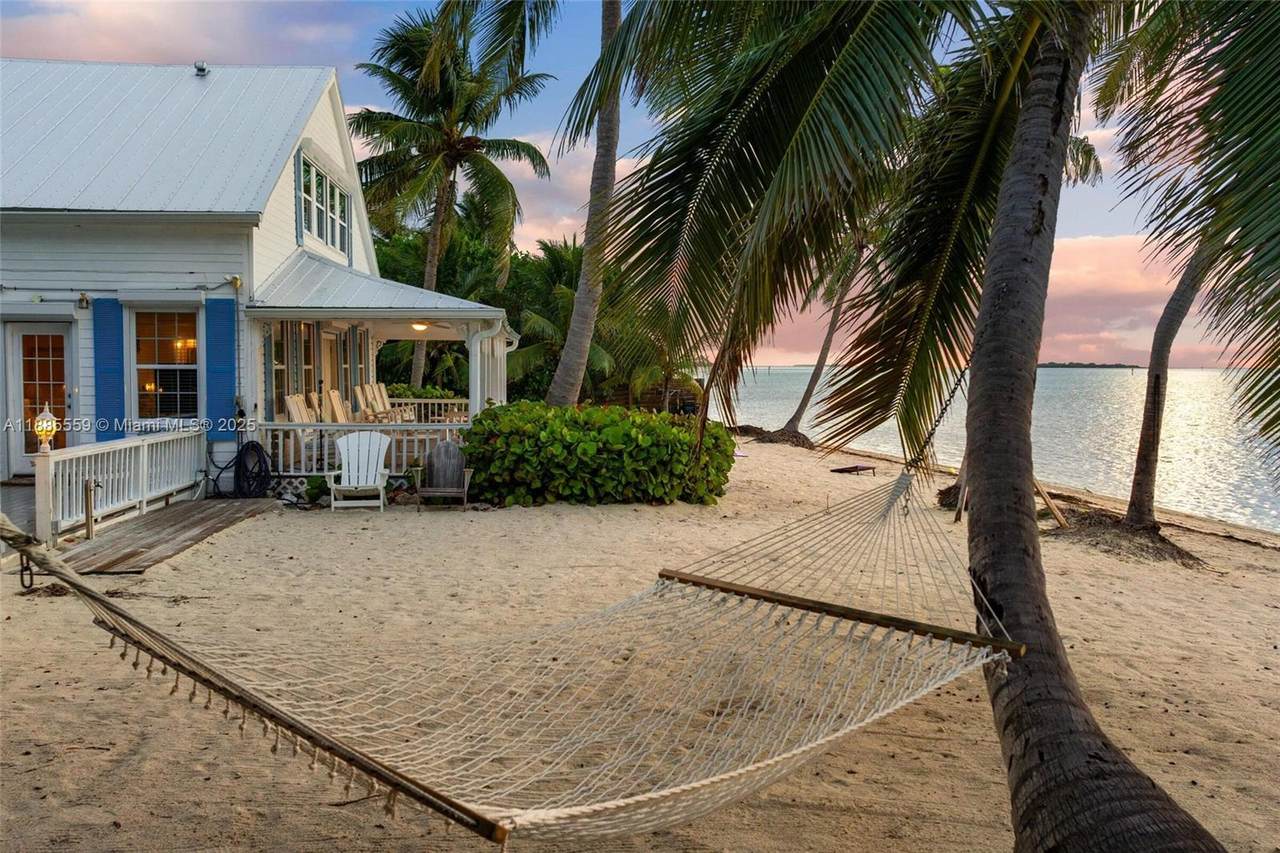 https://bt-photos.global.ssl.fastly.net/miami/1280_boomver_1_A11885559-2.jpg