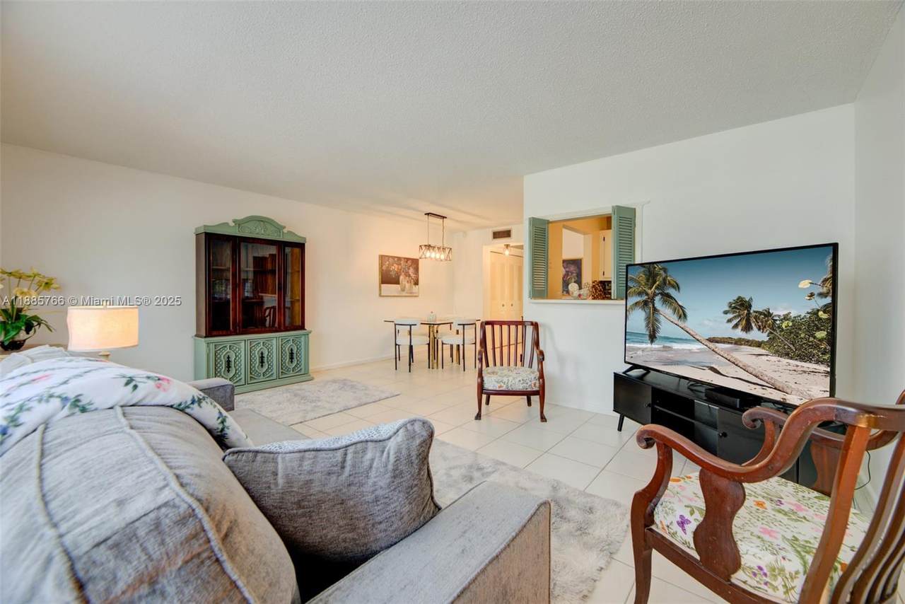 https://bt-photos.global.ssl.fastly.net/miami/1280_boomver_1_A11885766-2.jpg