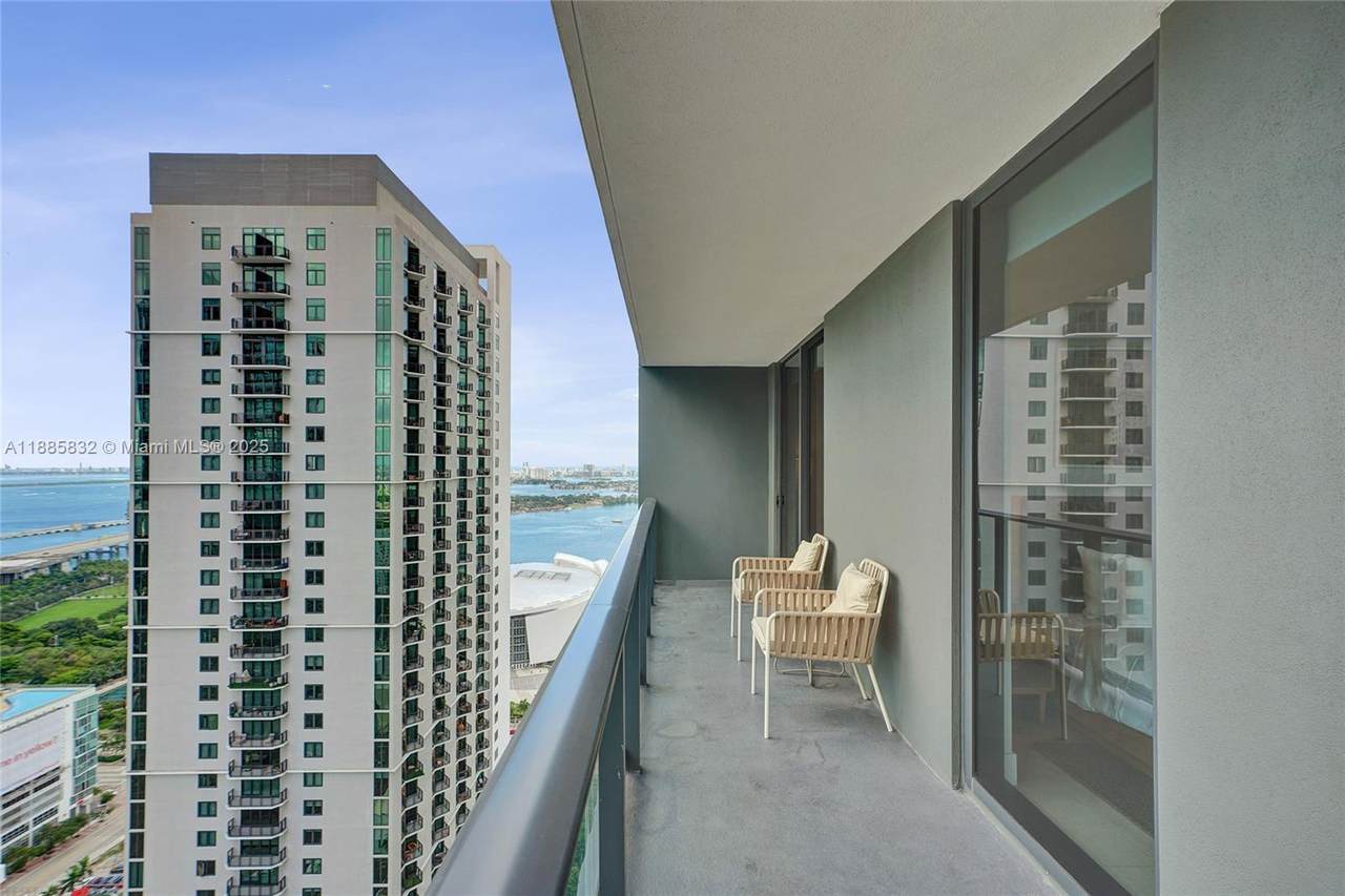https://bt-photos.global.ssl.fastly.net/miami/1280_boomver_1_A11885832-2.jpg