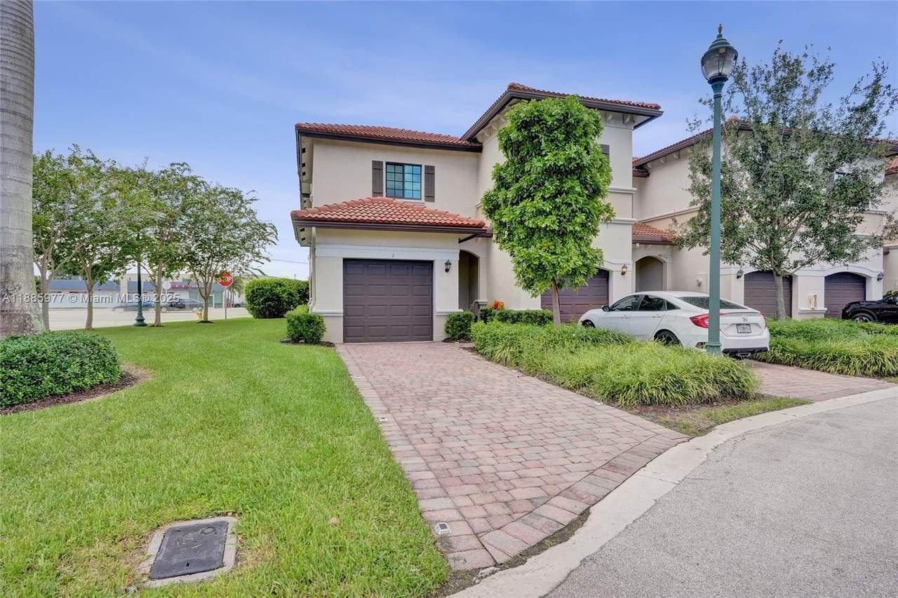 4204 Dixie Hwy - Photo 1