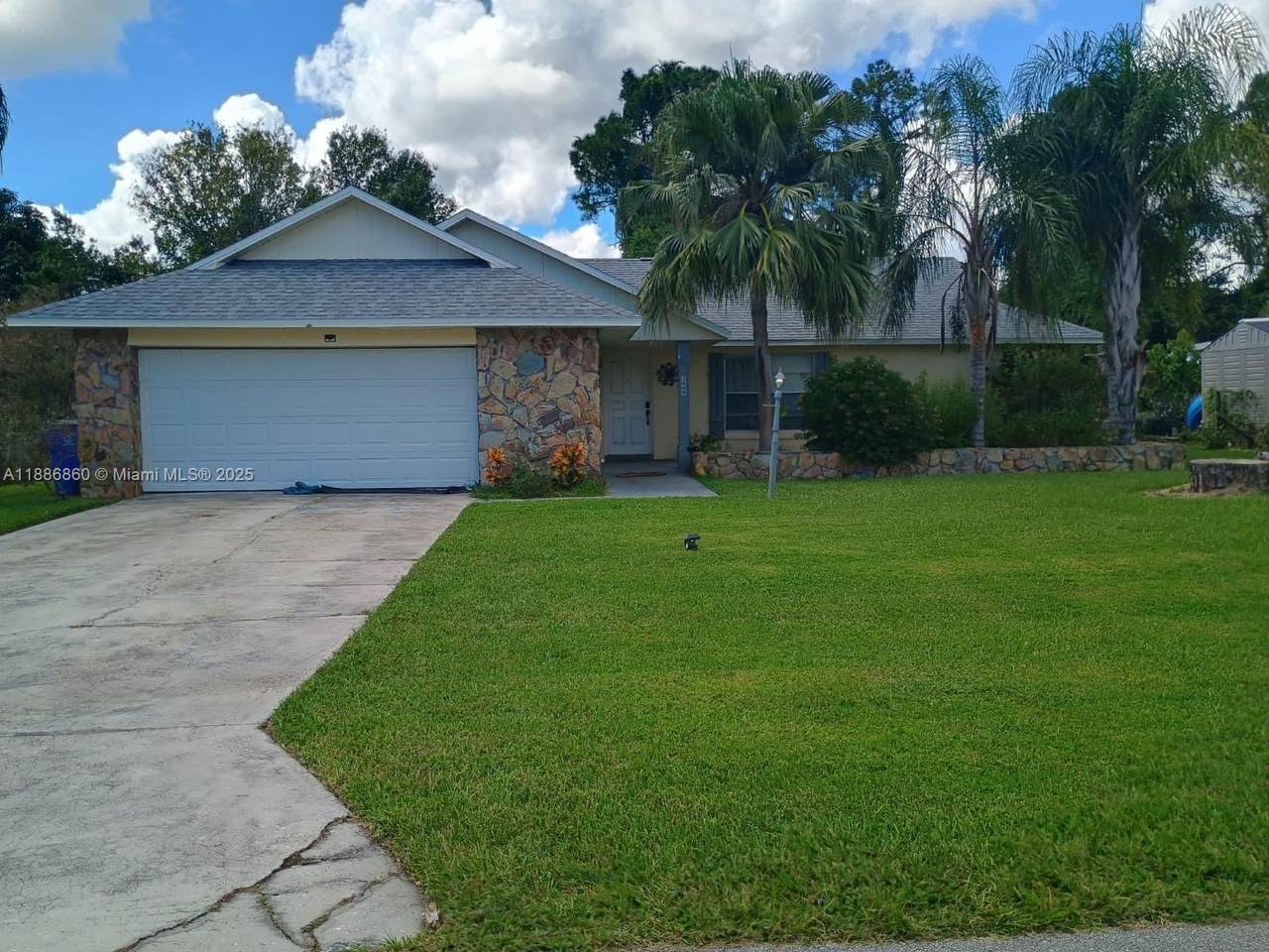 3809 Palazzo - Photo 1