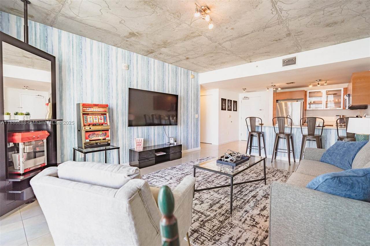 3250 1st Ave - Photo 1