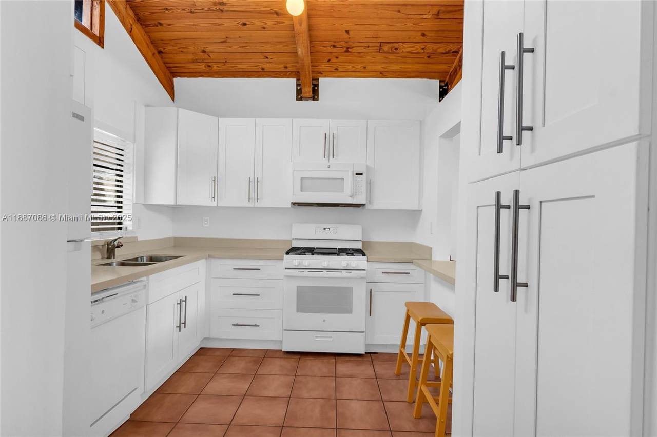 11371 112th Cir Ln S - Photo 1