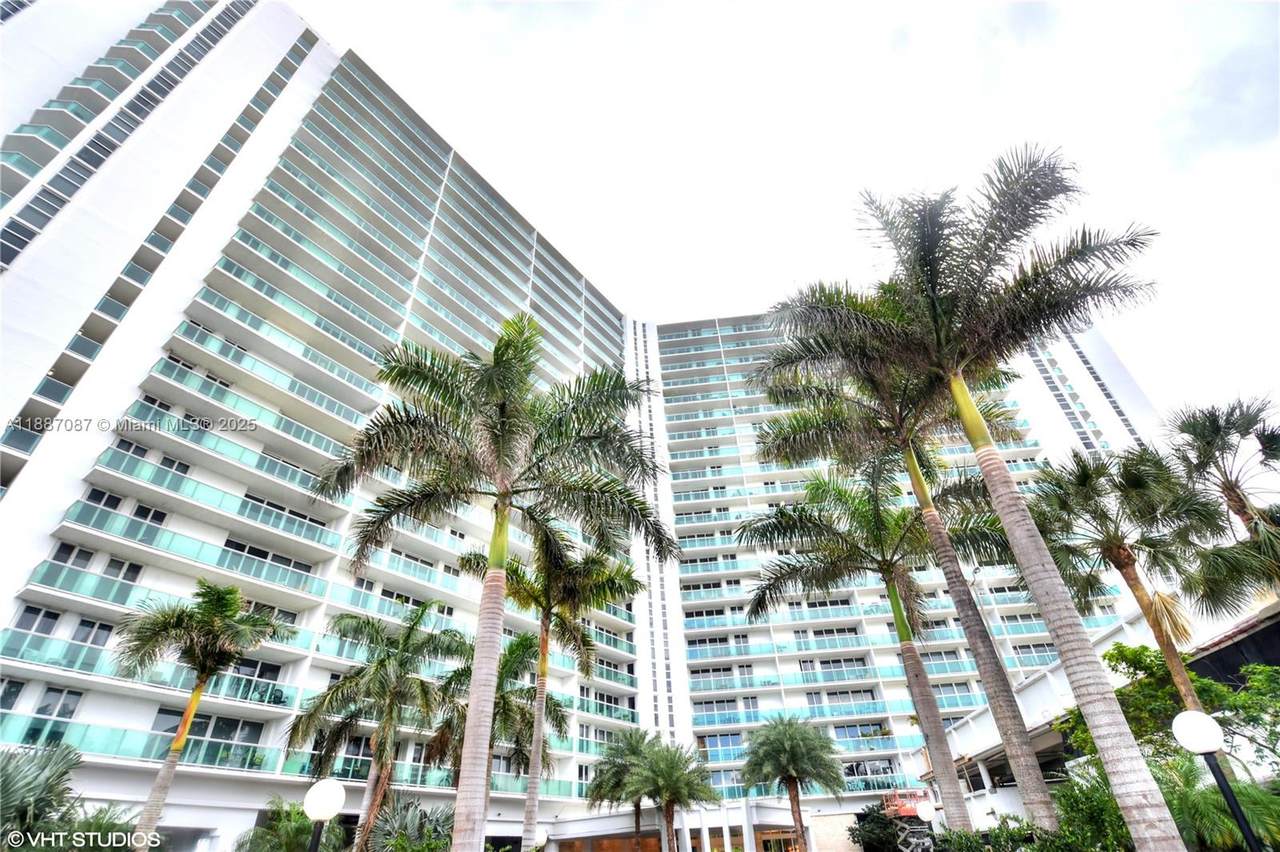 https://bt-photos.global.ssl.fastly.net/miami/1280_boomver_4_A11887087-2.jpg