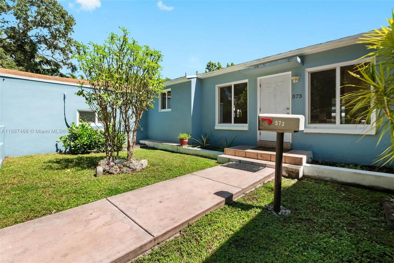 https://bt-photos.global.ssl.fastly.net/miami/1280_boomver_1_A11887468-2.jpg
