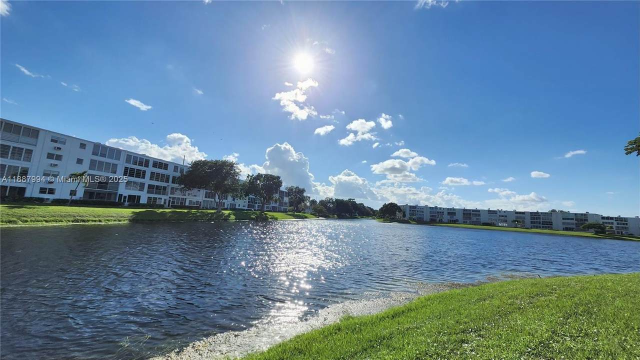https://bt-photos.global.ssl.fastly.net/miami/1280_boomver_1_A11887994-2.jpg