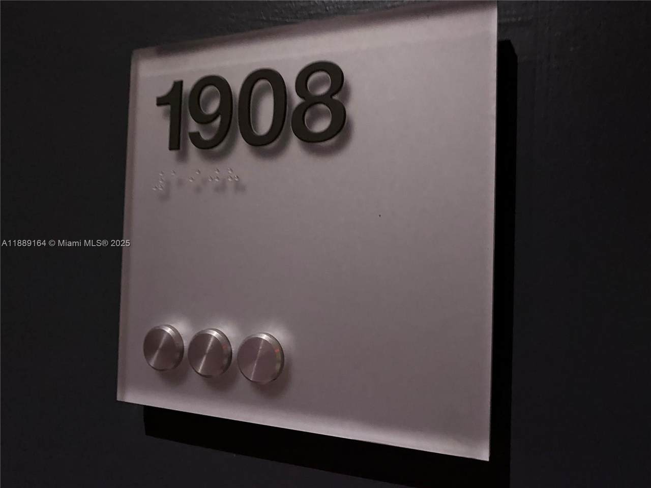 500 Brickell Ave - Photo 1