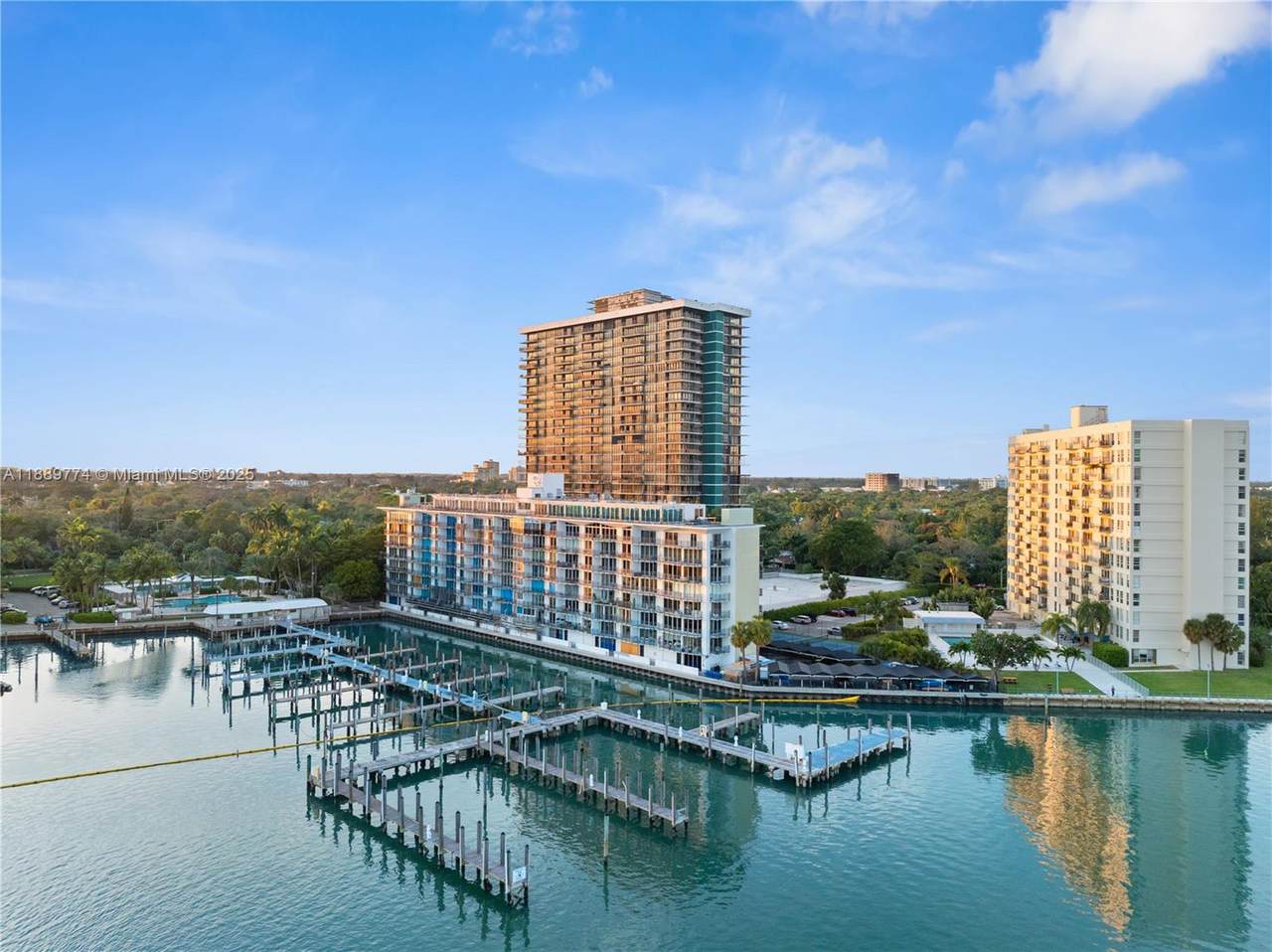 https://bt-photos.global.ssl.fastly.net/miami/1280_boomver_1_A11889774-2.jpg