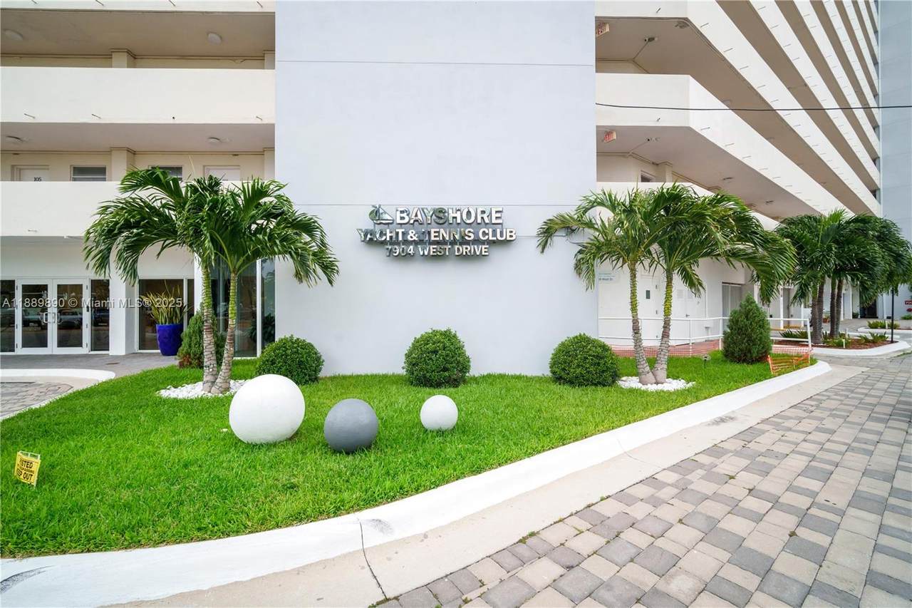 https://bt-photos.global.ssl.fastly.net/miami/1280_boomver_1_A11889890-2.jpg