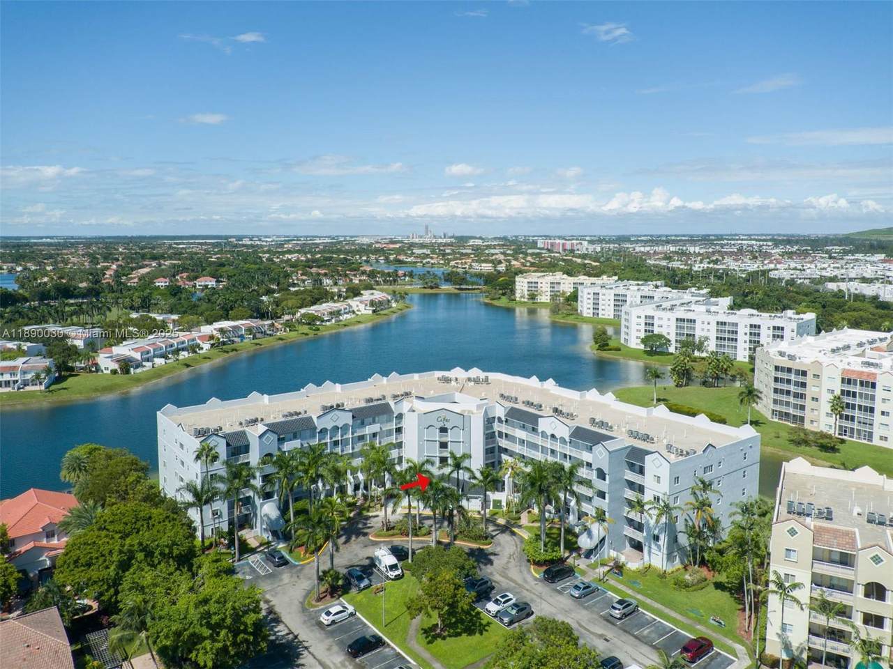 https://bt-photos.global.ssl.fastly.net/miami/1280_boomver_1_A11890030-2.jpg