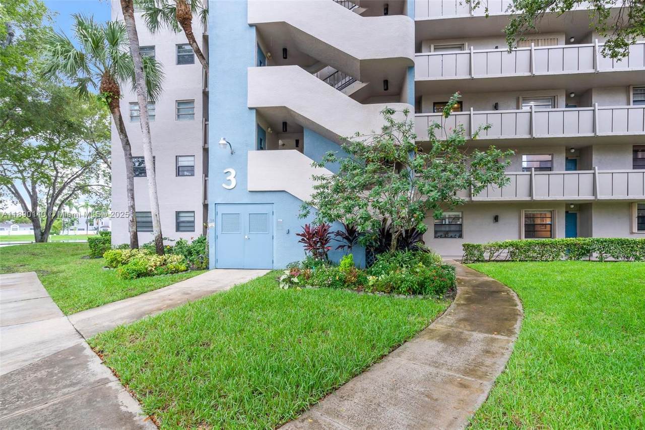 https://bt-photos.global.ssl.fastly.net/miami/1280_boomver_1_A11890140-2.jpg