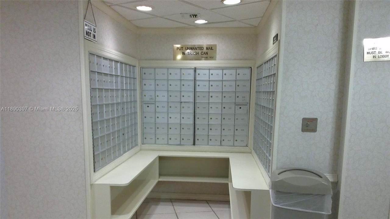https://bt-photos.global.ssl.fastly.net/miami/orig_boomver_1_A11890397-2.jpg