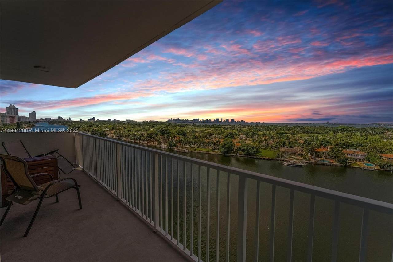 5838 Collins Ave - Photo 1