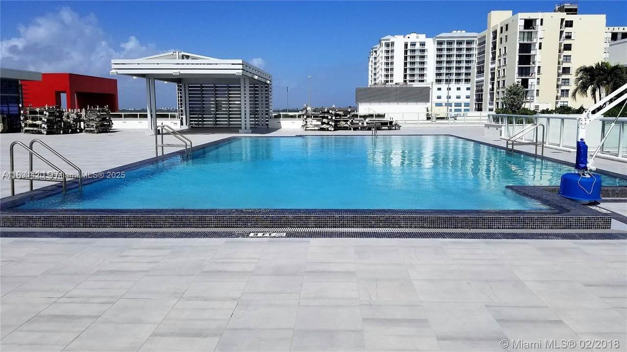 https://bt-photos.global.ssl.fastly.net/miami/1280_boomver_1_A11891420-2.jpg