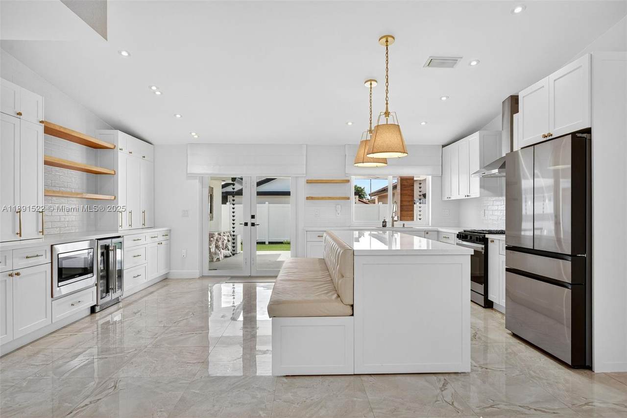 13280 39th Ter - Photo 1