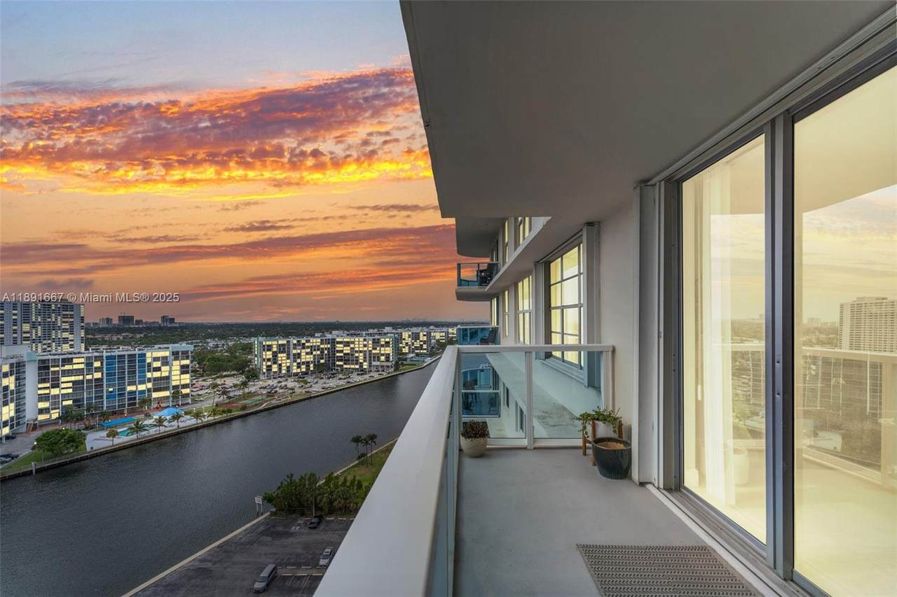 3800 Ocean Dr - Photo 1