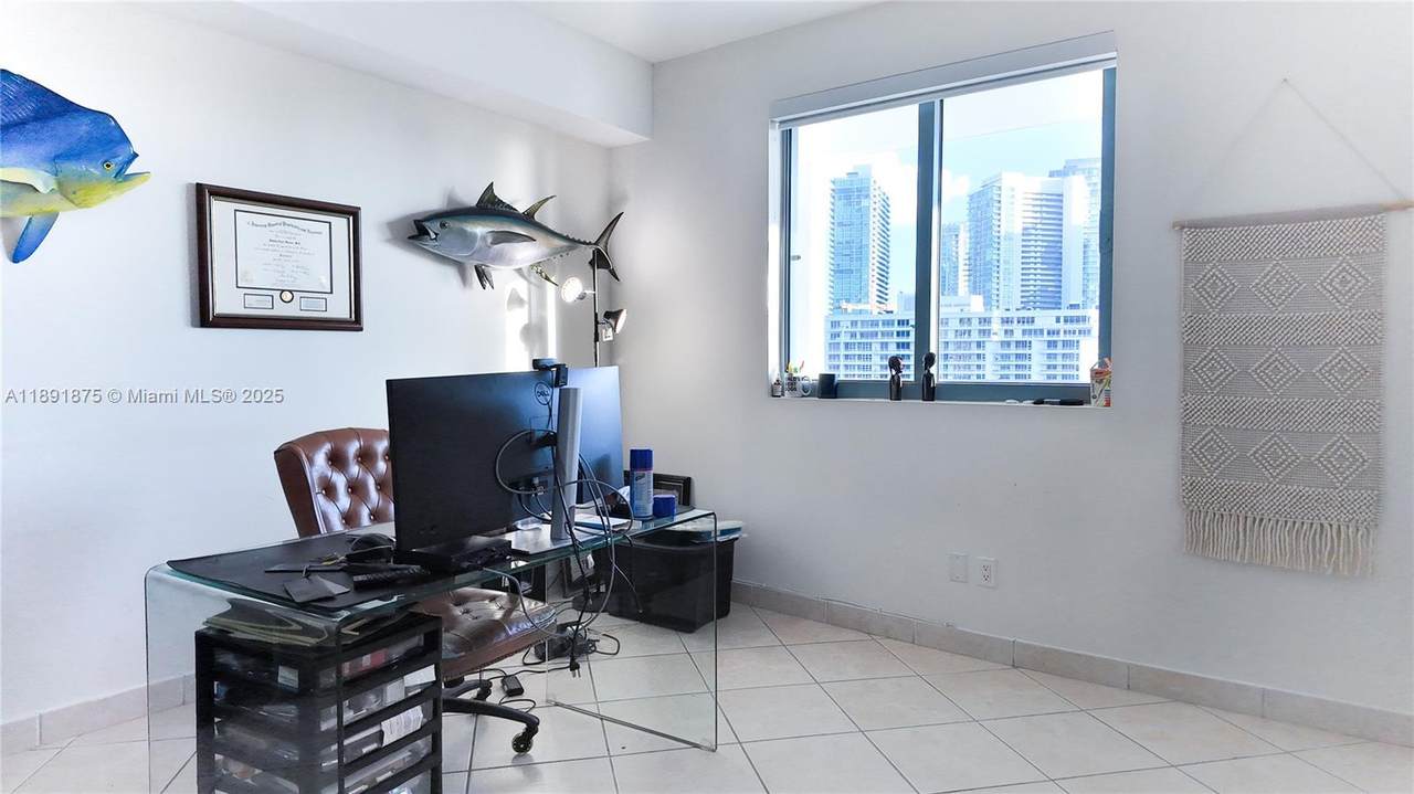 https://bt-photos.global.ssl.fastly.net/miami/1280_boomver_1_A11891875-2.jpg