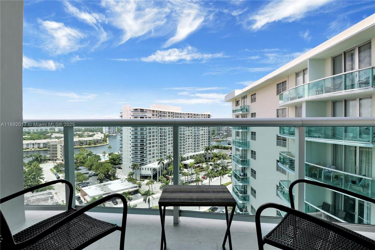 https://bt-photos.global.ssl.fastly.net/miami/1280_boomver_1_A11892017-2.jpg