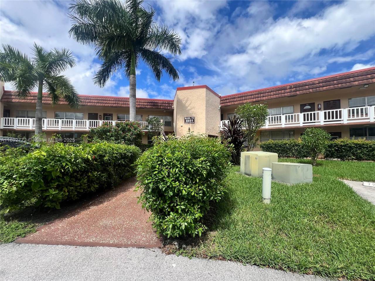 8851 Sunrise Lakes Blvd - Photo 1