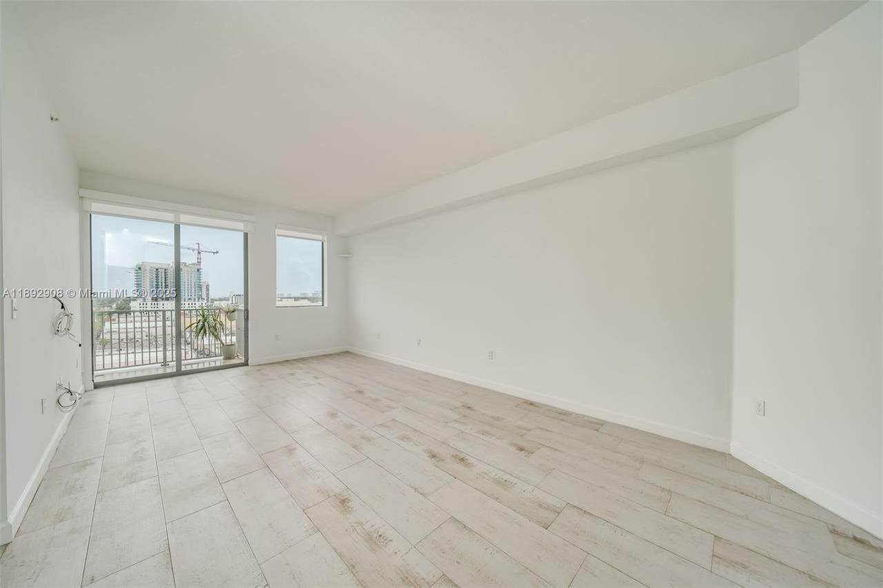 140 Dixie Hwy - Photo 1