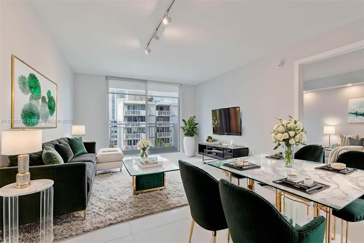 1665 Bay Rd - Photo 1