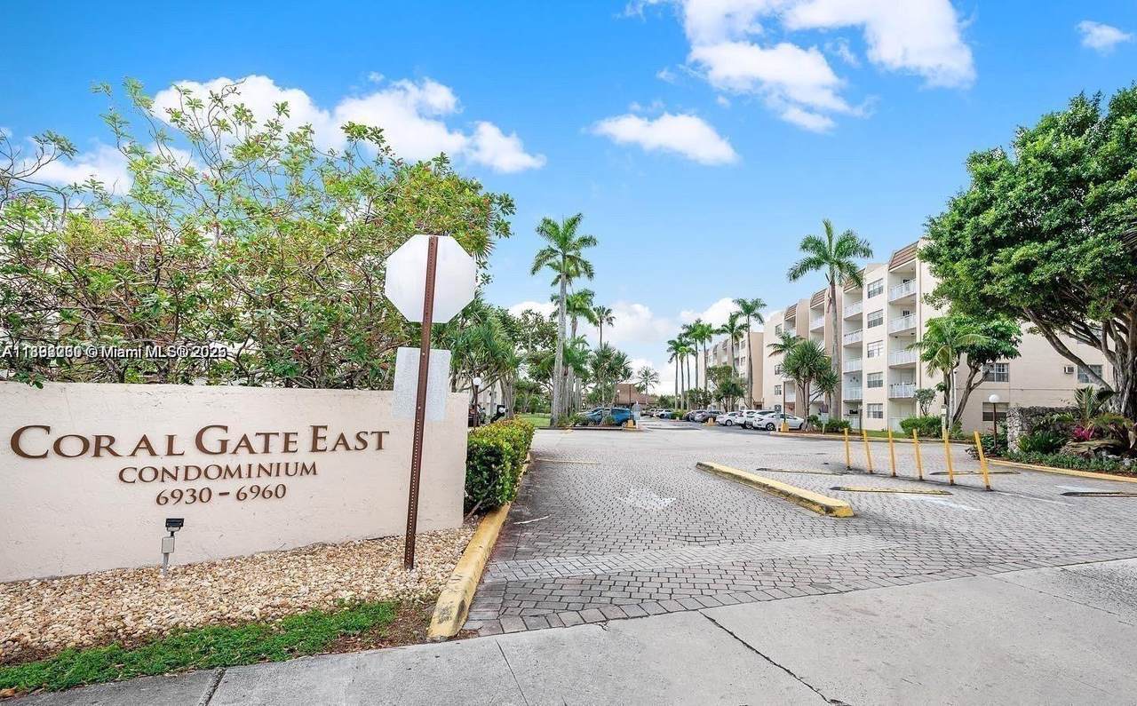 6960 Miami Gardens Dr - Photo 1