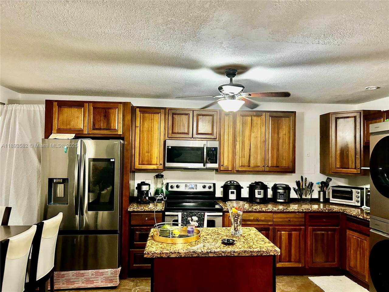 2918 Funston St - Photo 1