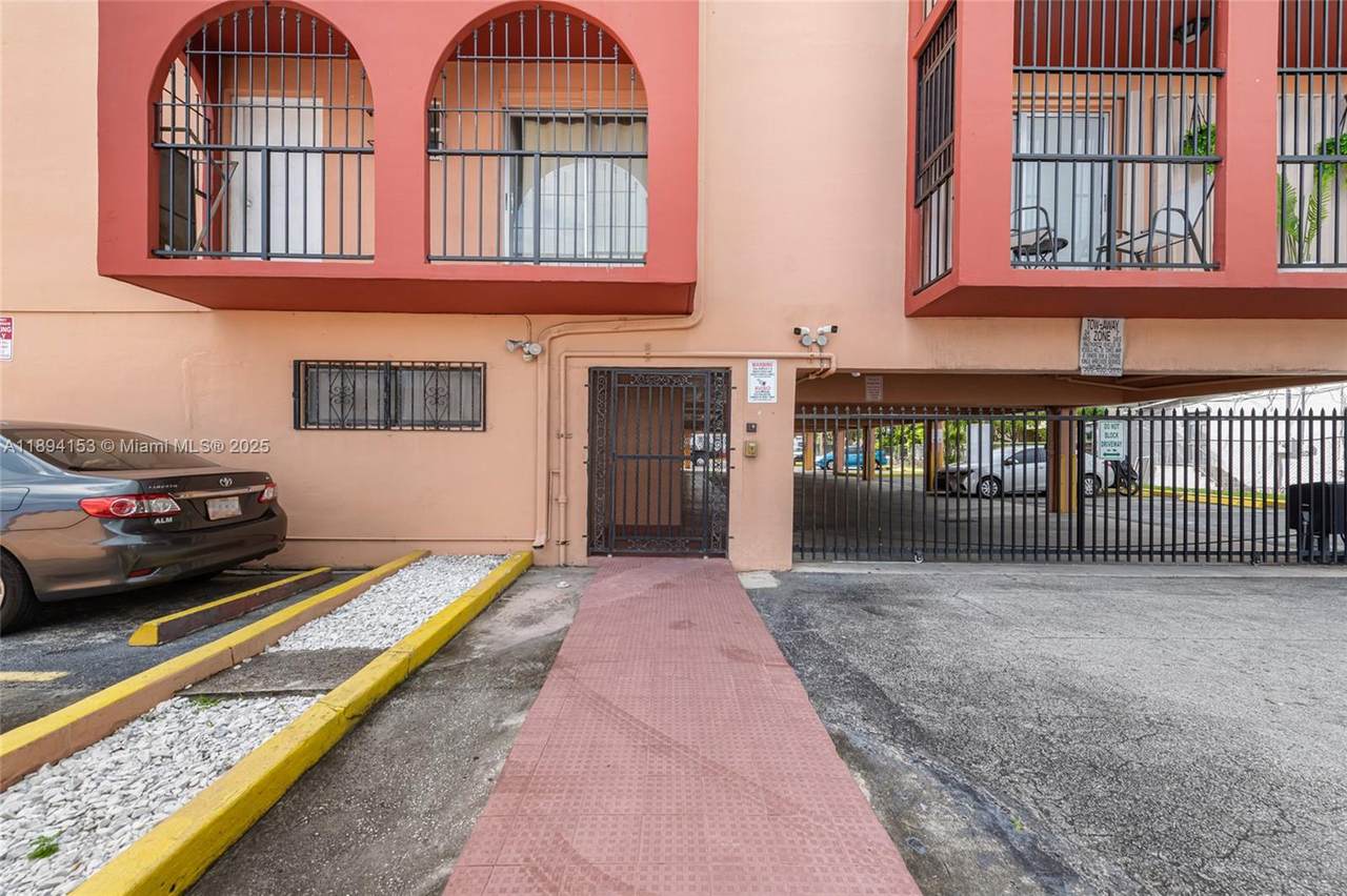 https://bt-photos.global.ssl.fastly.net/miami/1280_boomver_1_A11894153-2.jpg