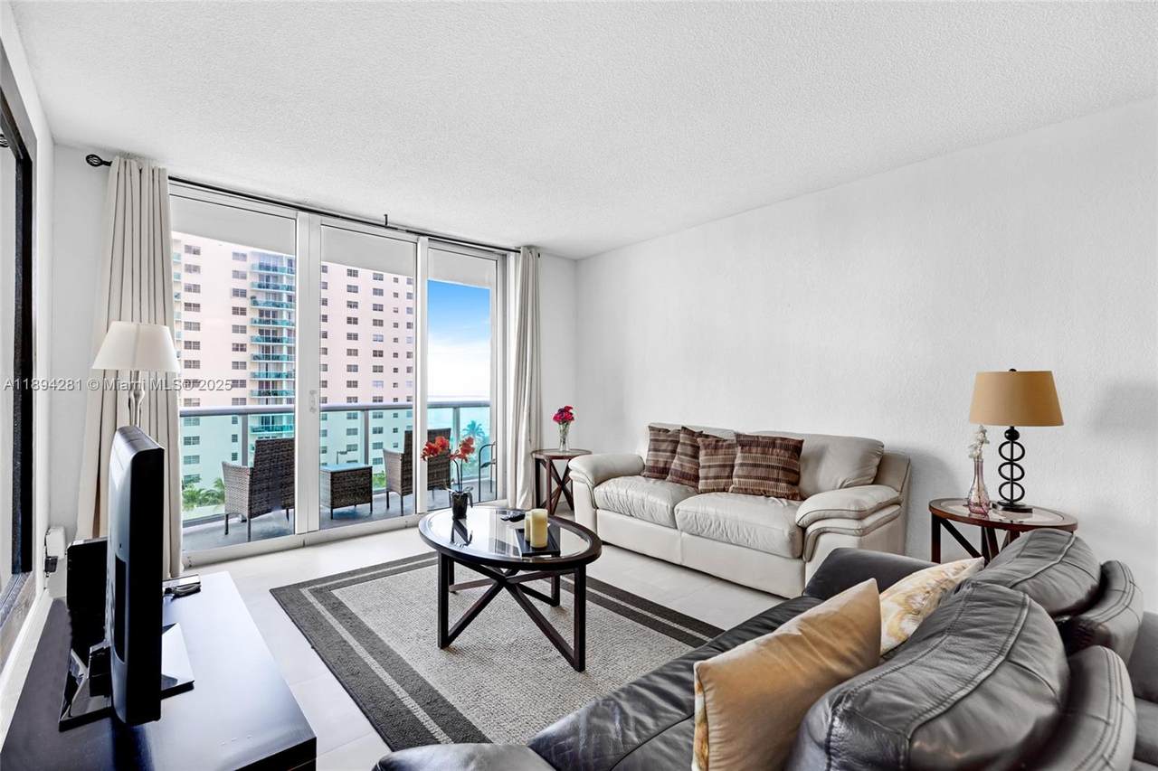 3901 Ocean Dr - Photo 1