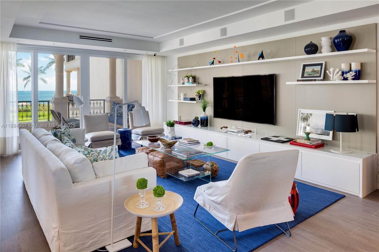 19222 Fisher Island Dr - Photo 1