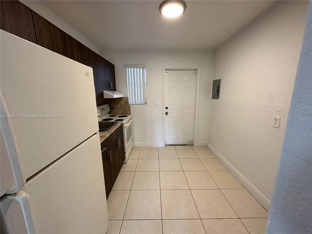 https://bt-photos.global.ssl.fastly.net/miami/1280_boomver_1_A11894757-2.jpg