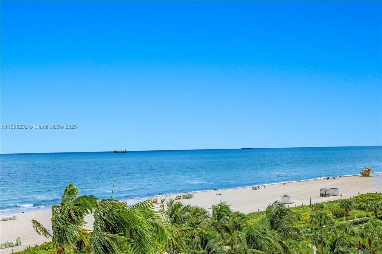 3801 Collins Ave - Photo 1