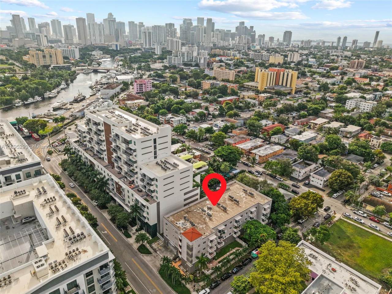 1060 7th St - Photo 1