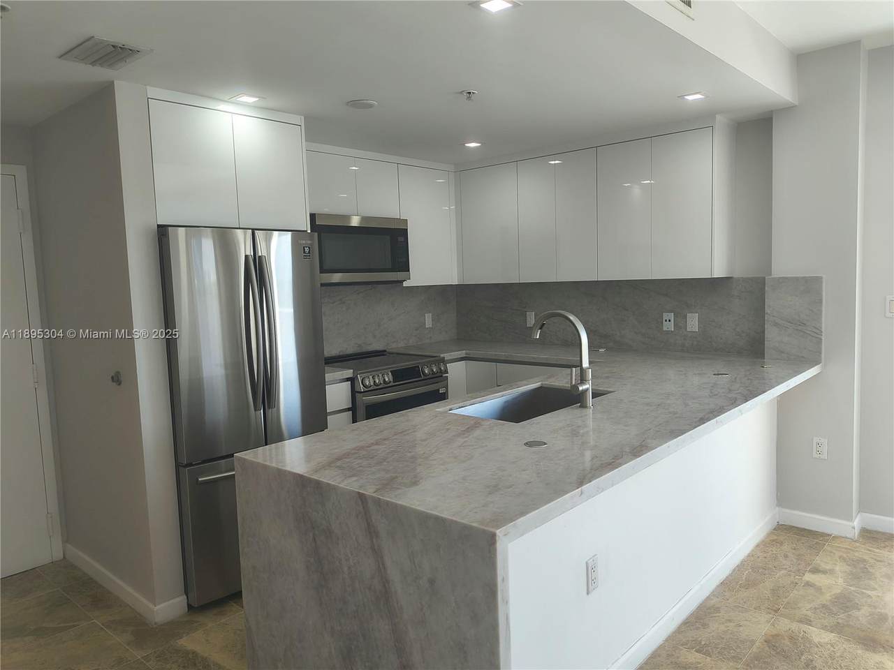 2740 28th Ter - Photo 1