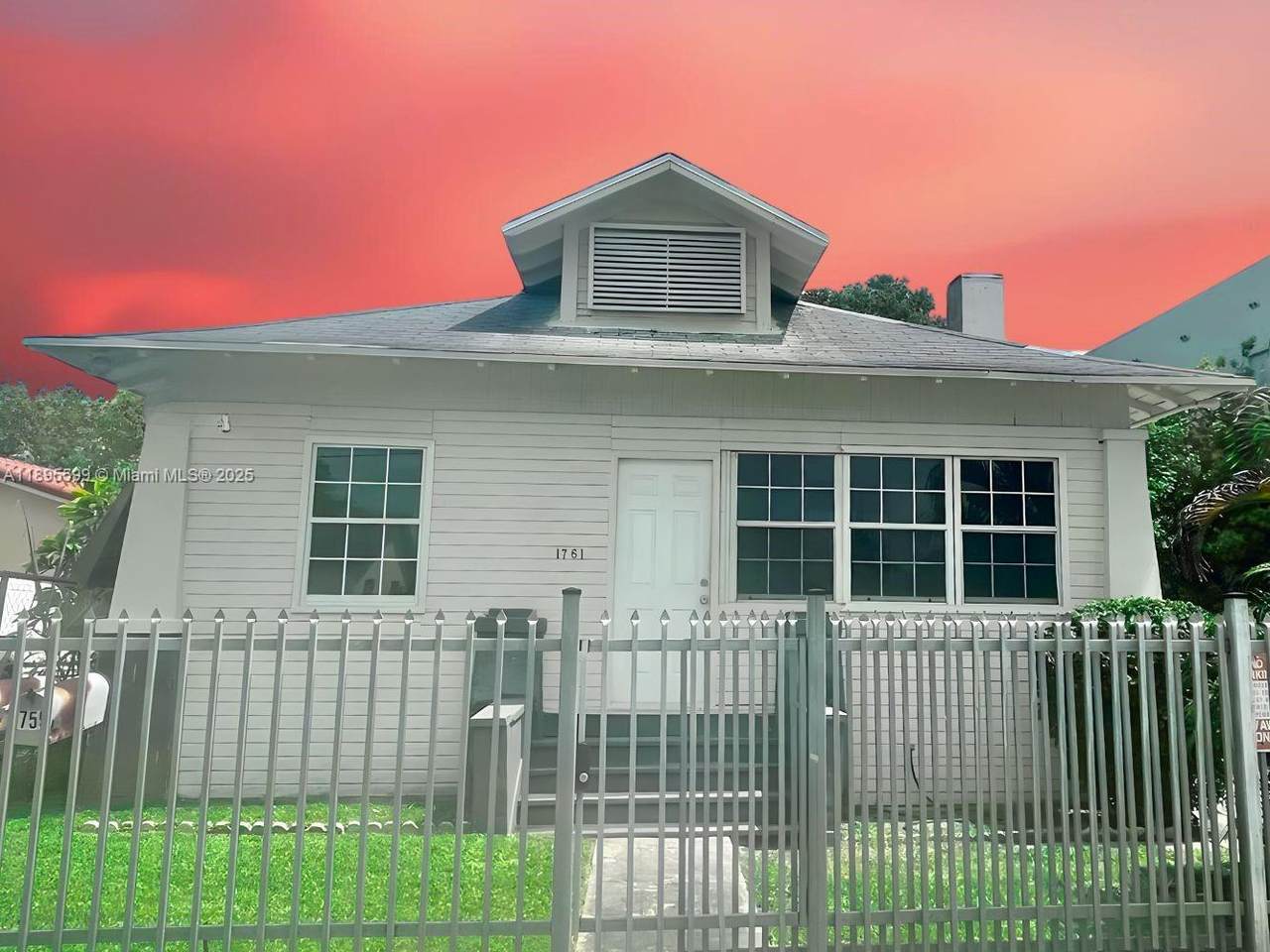 1759 18th Ter - Photo 1