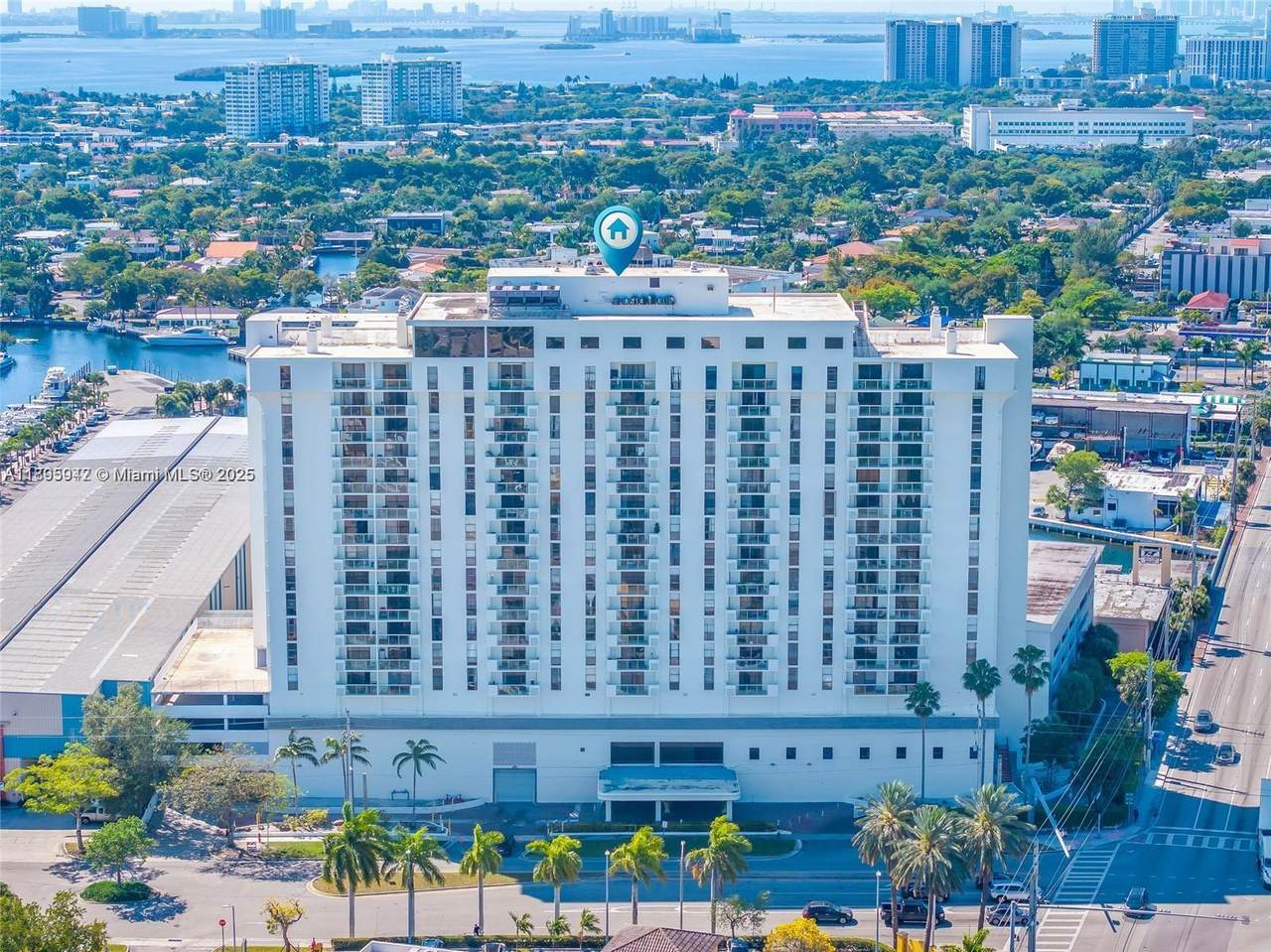 13499 Biscayne Blvd - Photo 1