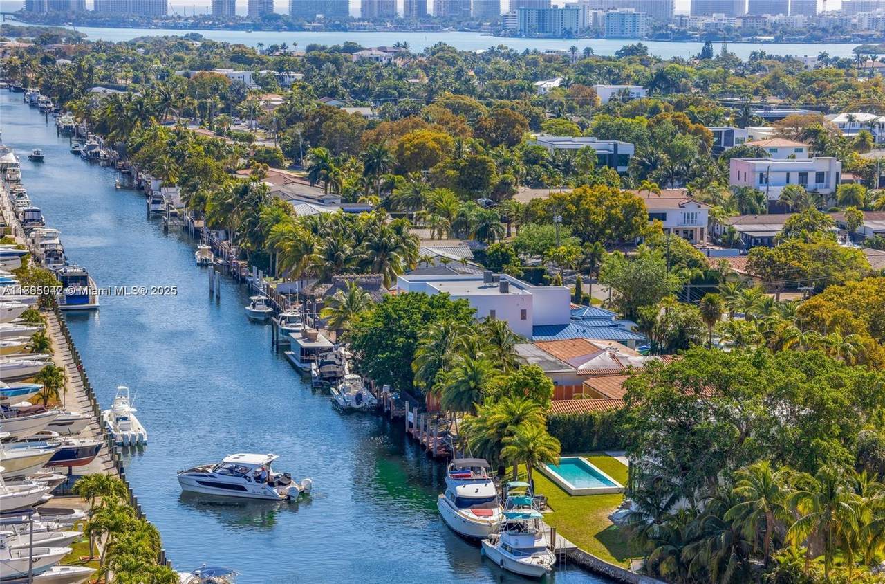 https://bt-photos.global.ssl.fastly.net/miami/1280_boomver_1_A11895942-2.jpg