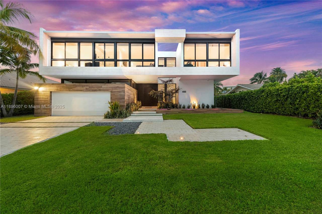 https://bt-photos.global.ssl.fastly.net/miami/1280_boomver_1_A11896007-2.jpg