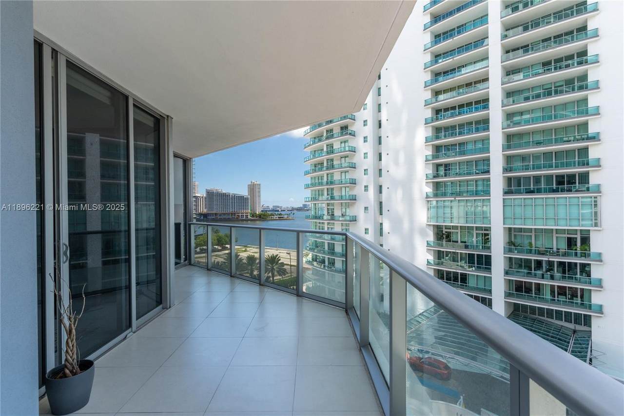 1300 Brickell Bay Dr - Photo 1